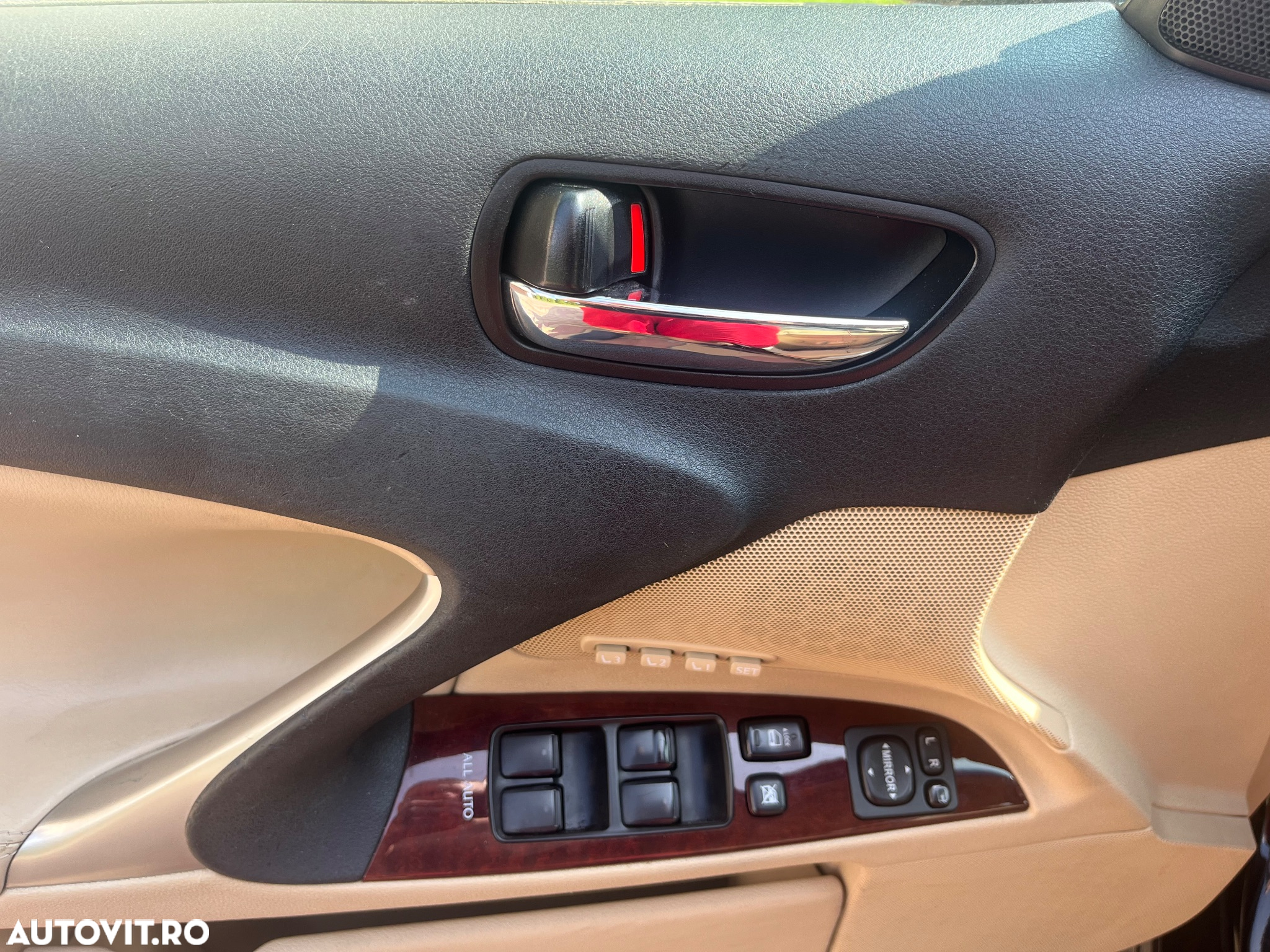 Lexus Seria IS 220d Luxury Line - 16