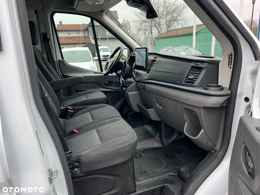 Ford Transit - 41