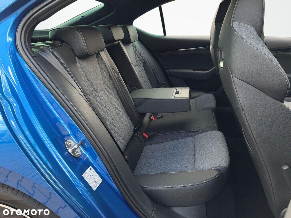 Skoda Octavia 1.5 TSI mHEV Sportline DSG - 14