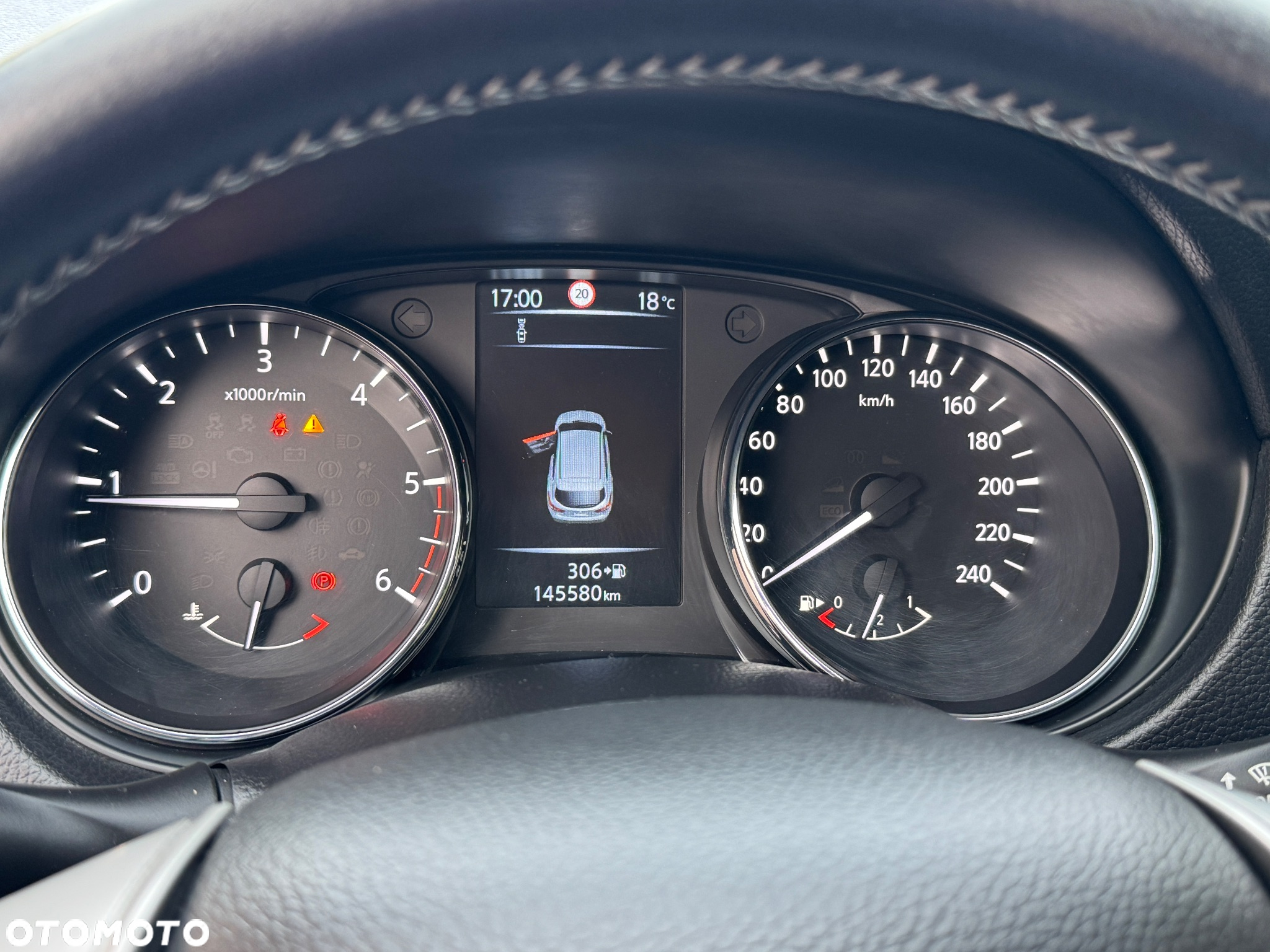 Nissan Qashqai 1.6 DCi N-Vision EU6 - 16