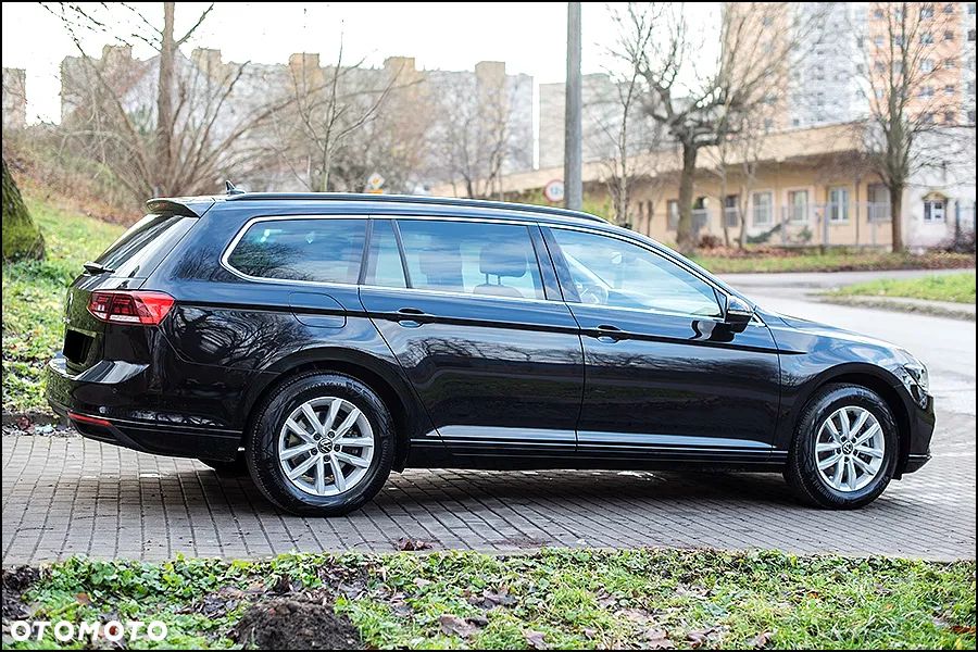 Volkswagen Passat - 5