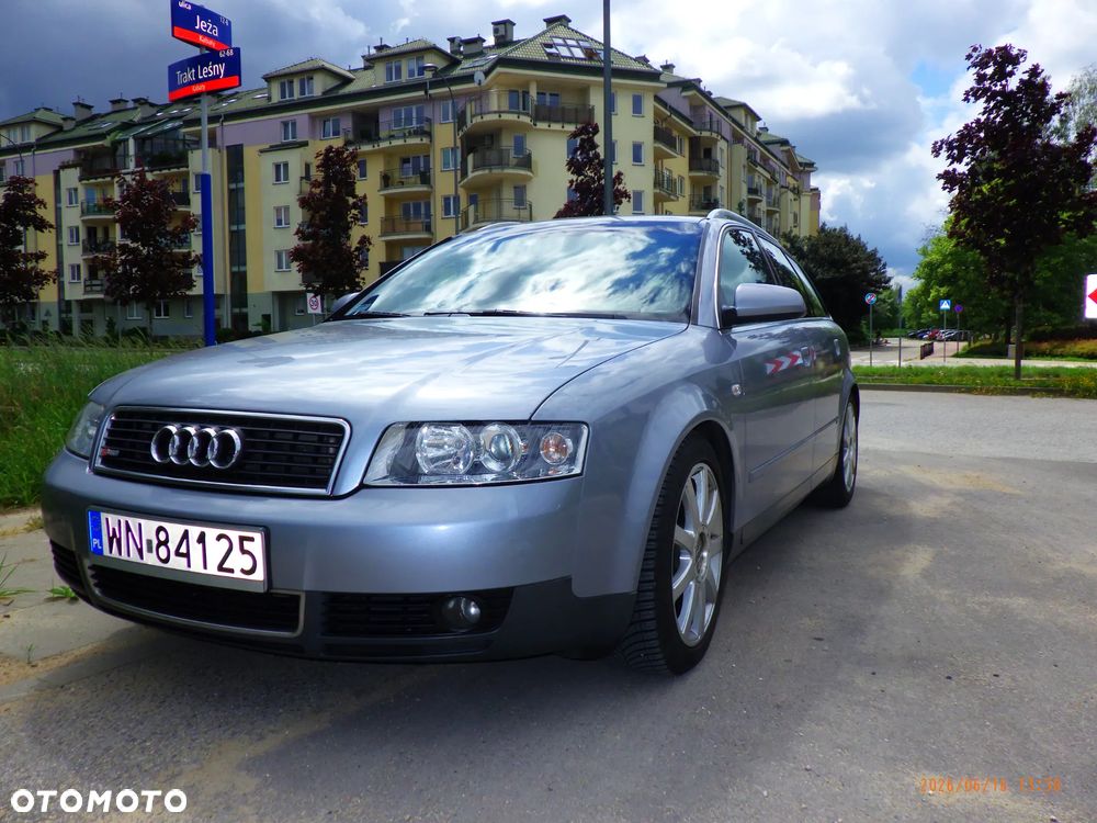 Audi A4 Avant 2.5 TDI - 1