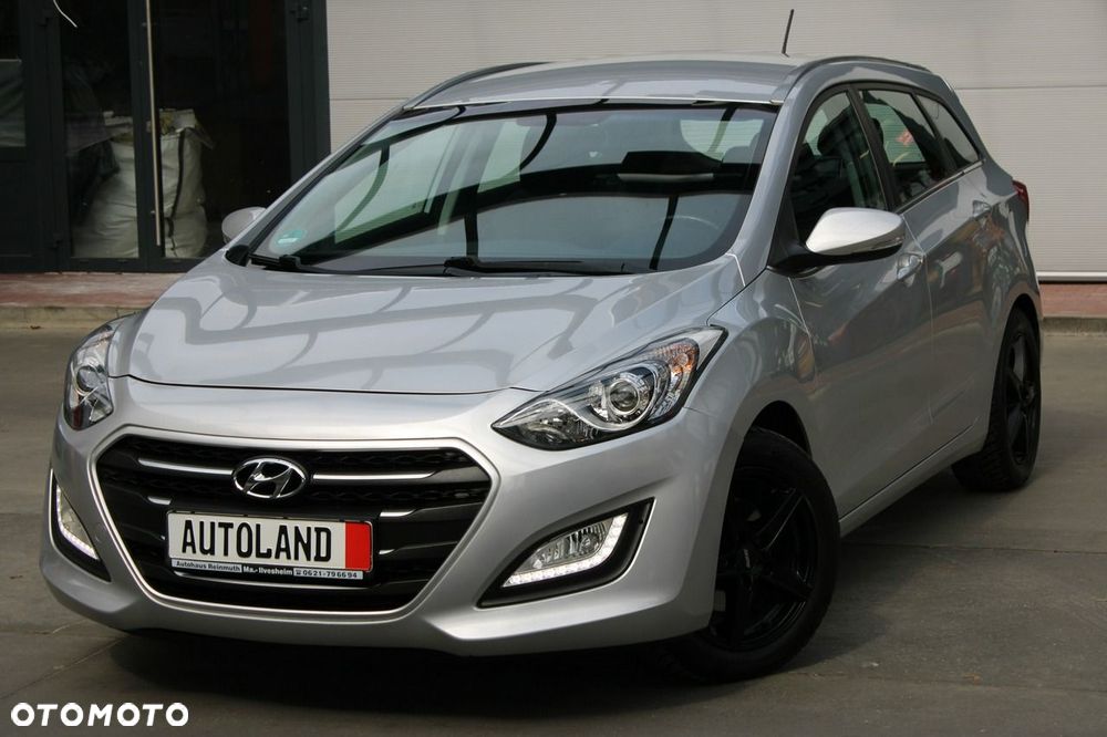 Hyundai i30 1.4 YES - 19