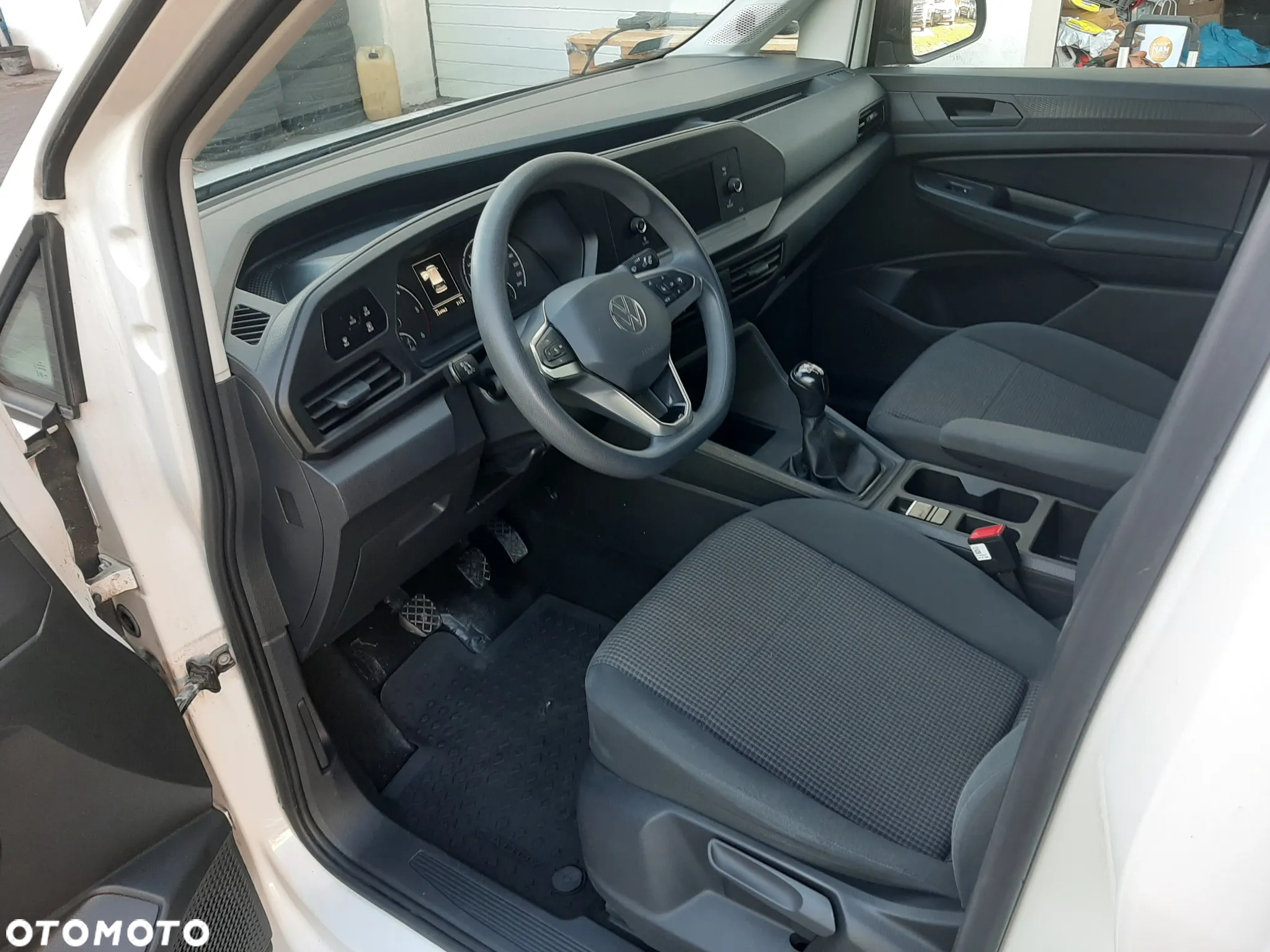 Volkswagen Caddy - 12