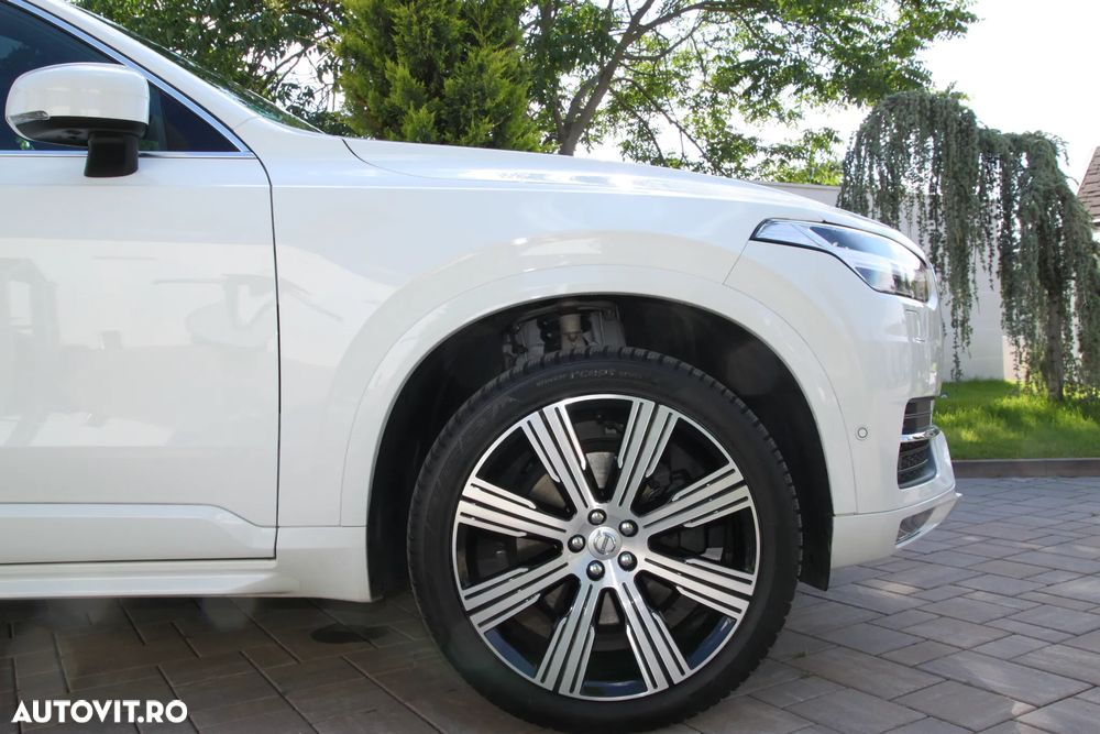 Volvo XC 90 D5 AWD R-Design - 32