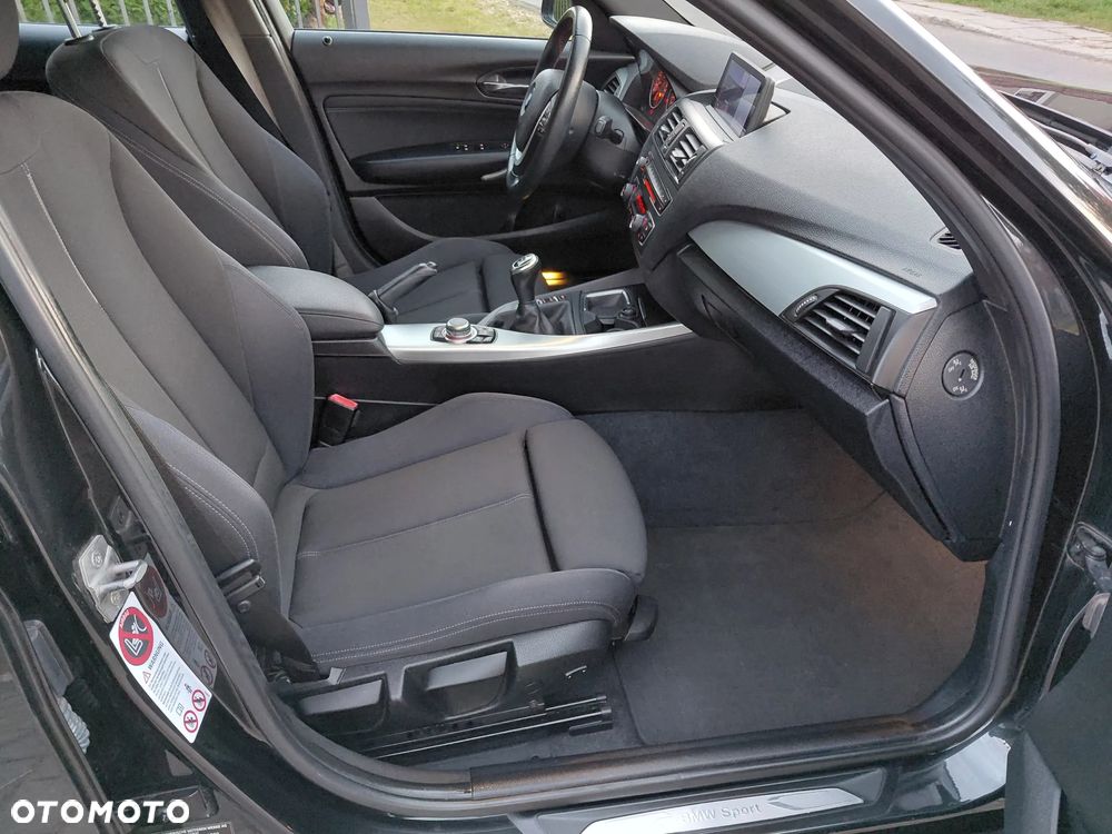 BMW Seria 1 - 24