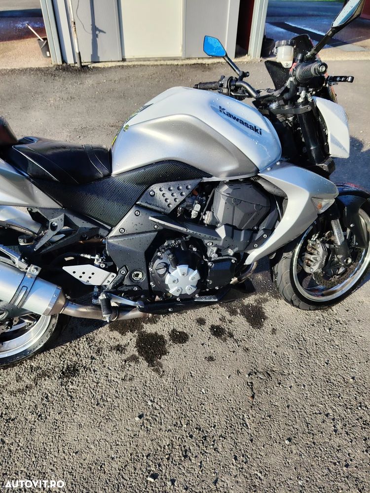 Kawasaki Z 1000R - 4