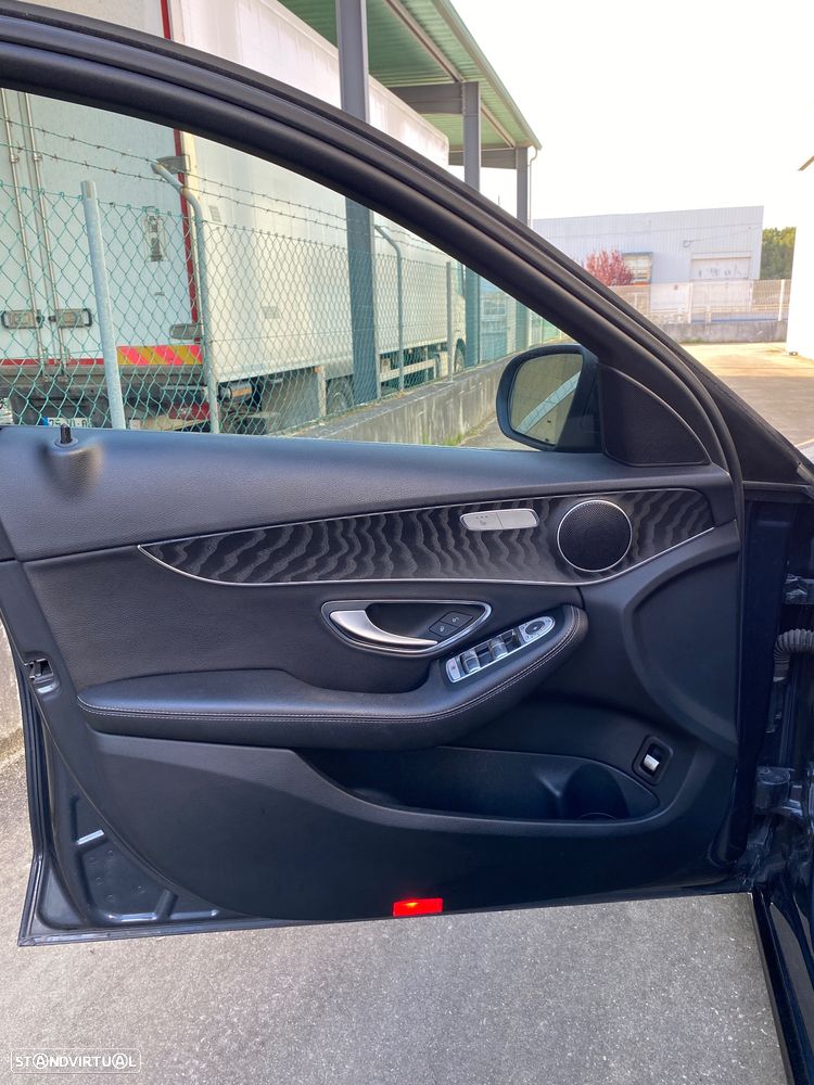 Mercedes-Benz C 300 h Avantgarde - 21