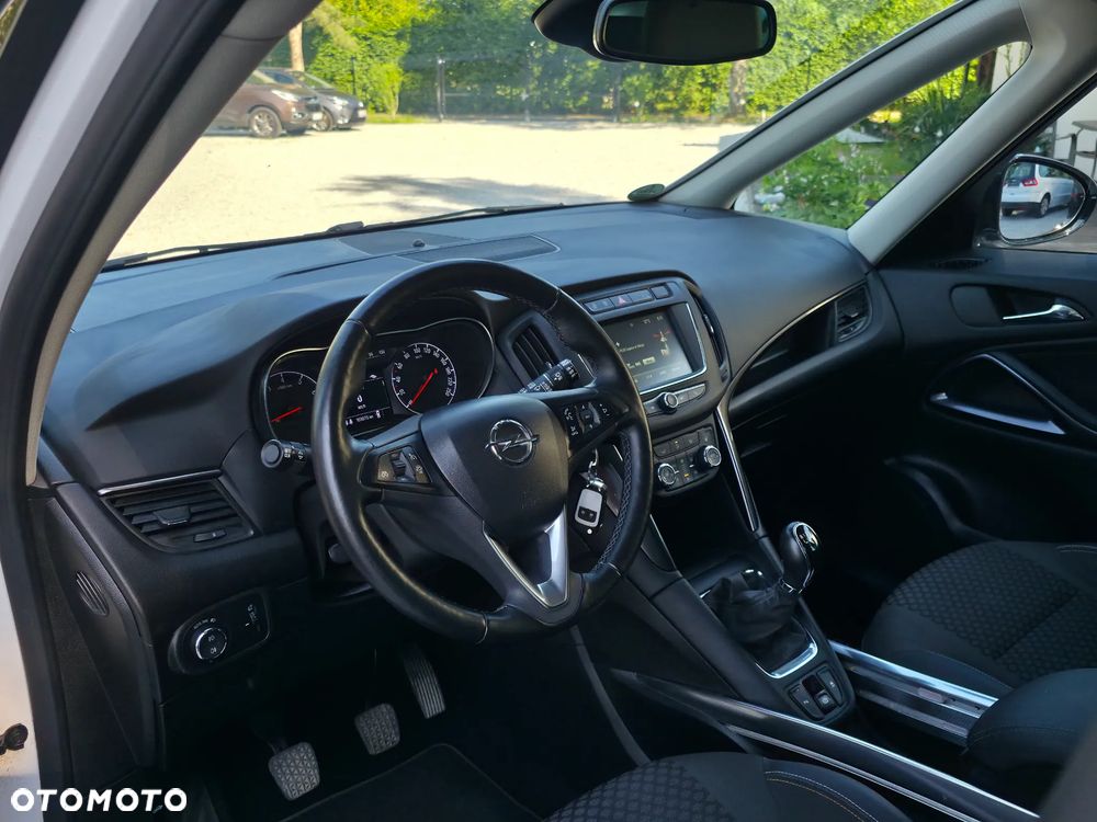 Opel Zafira Tourer 1.4 Turbo Innovation - 8