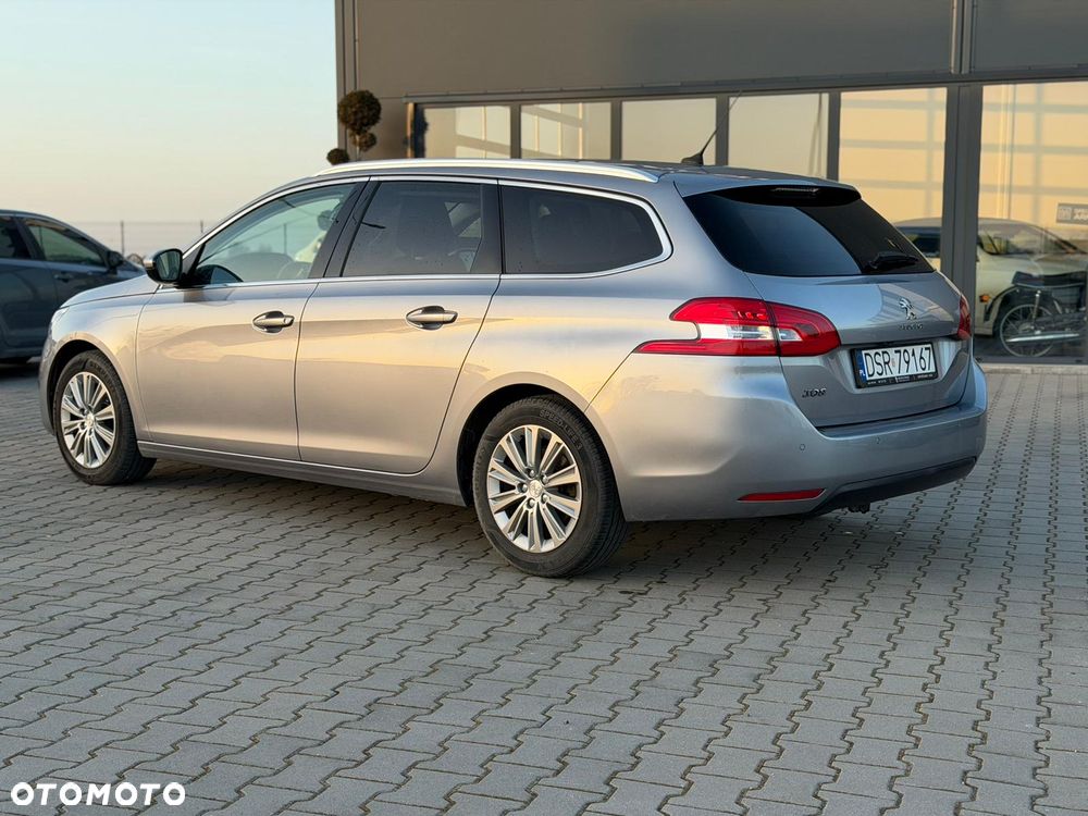 Peugeot 308 BlueHDi 130 Stop & Start Allure Pack - 9