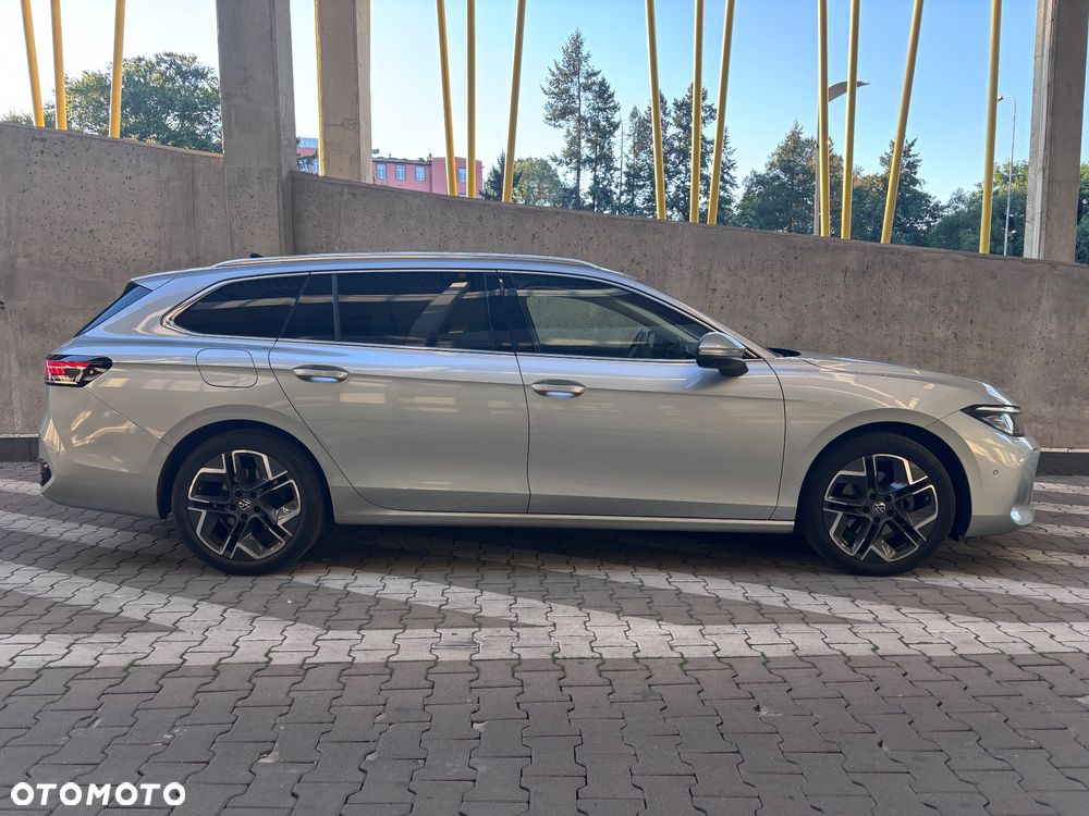 Volkswagen Passat - 7