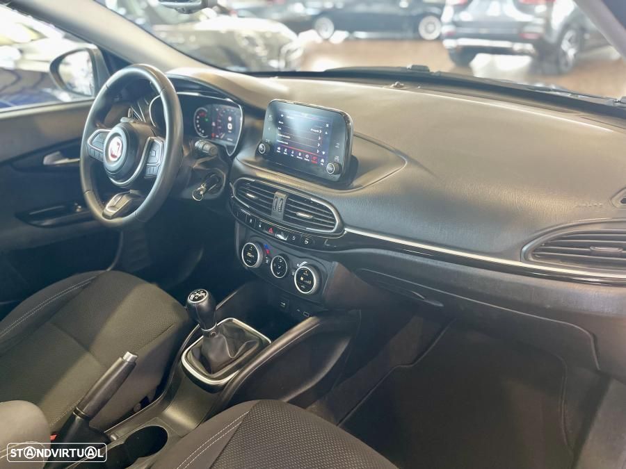 Fiat Tipo 1.3 MultiJet Life - 28