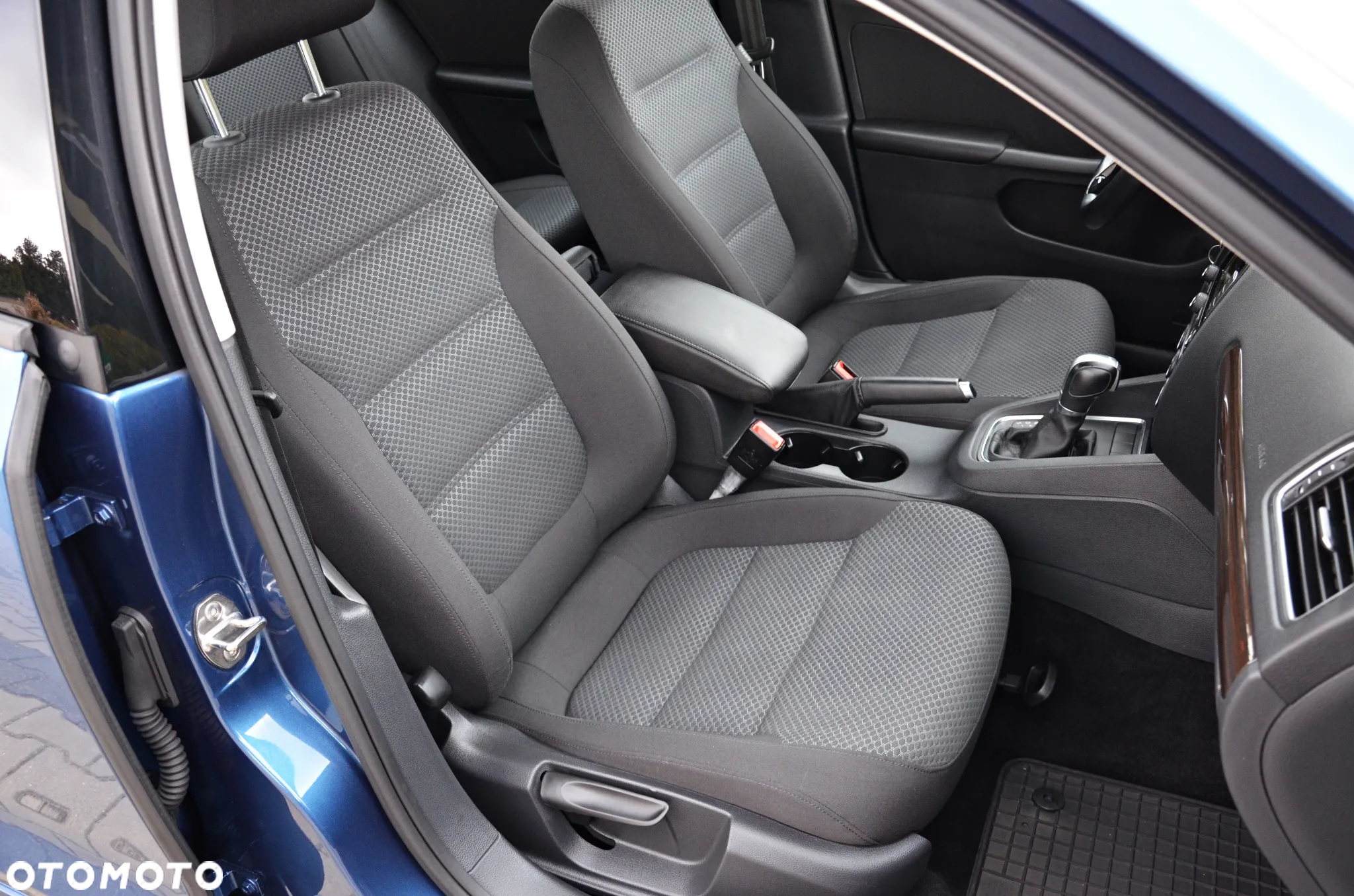 Volkswagen Jetta 1.4 TSI DSG BlueMotion Technology - 38