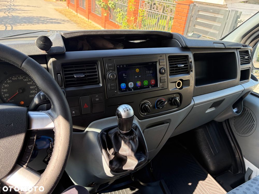 Ford Transit - 7
