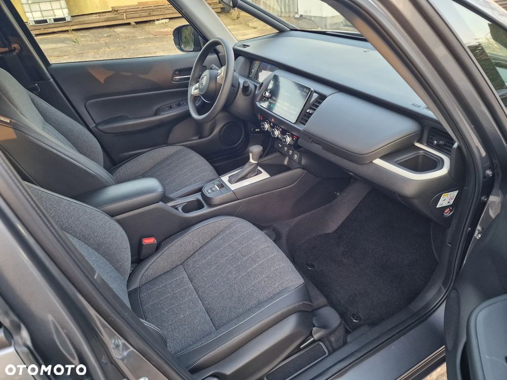 Honda Jazz ver-1-5-i--vtec-cvt-dynamic - 19