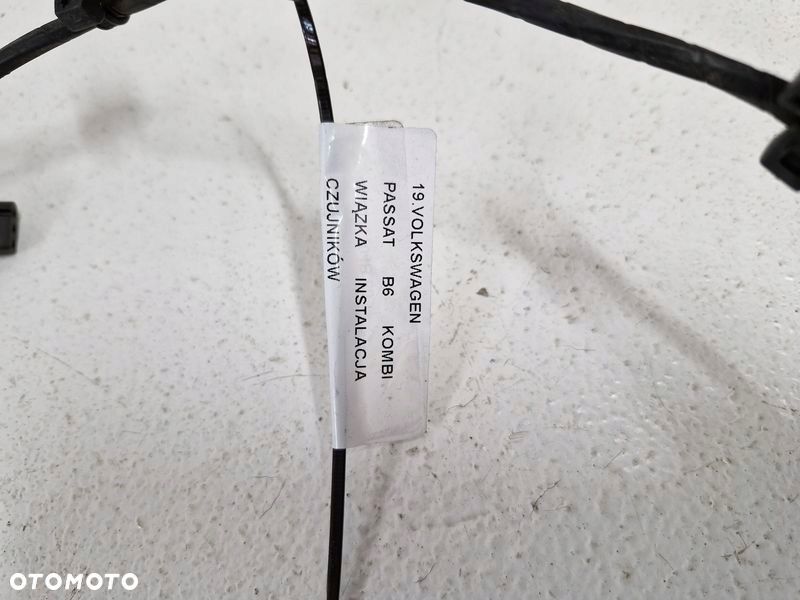 VOLKSWAGEN PASSAT B6 KOMBI WIĄZKA INSTALACJA CZUJNIKÓW PDC PARKOWANIA TYŁ - 5