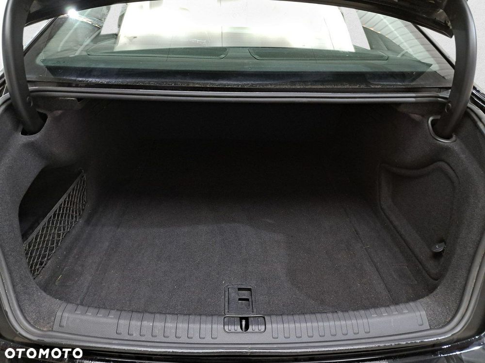 Audi A6 Avant - 13