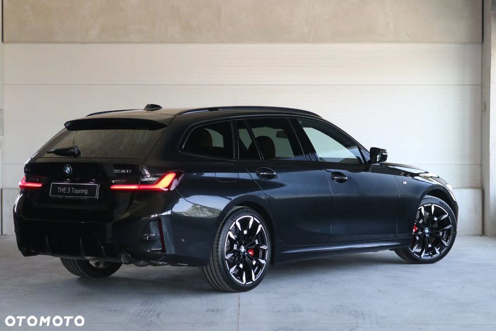 BMW Seria 3 330i xDrive - 6