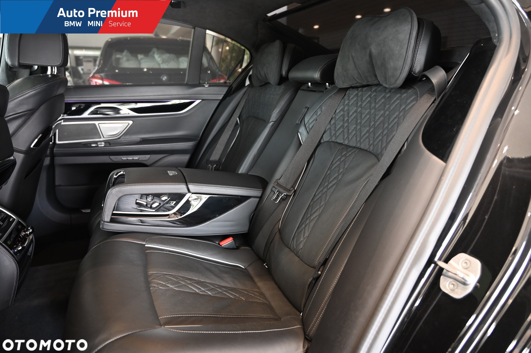 BMW Seria 7 740d xDrive - 23