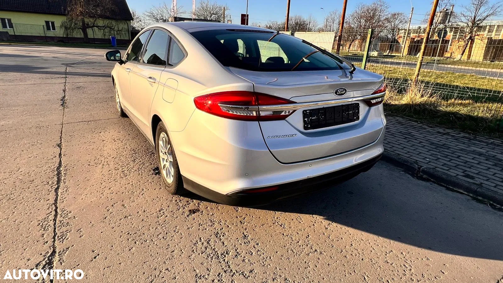 Ford Mondeo 2.0 TDCi Start-Stopp PowerShift-Aut Business Edition - 13