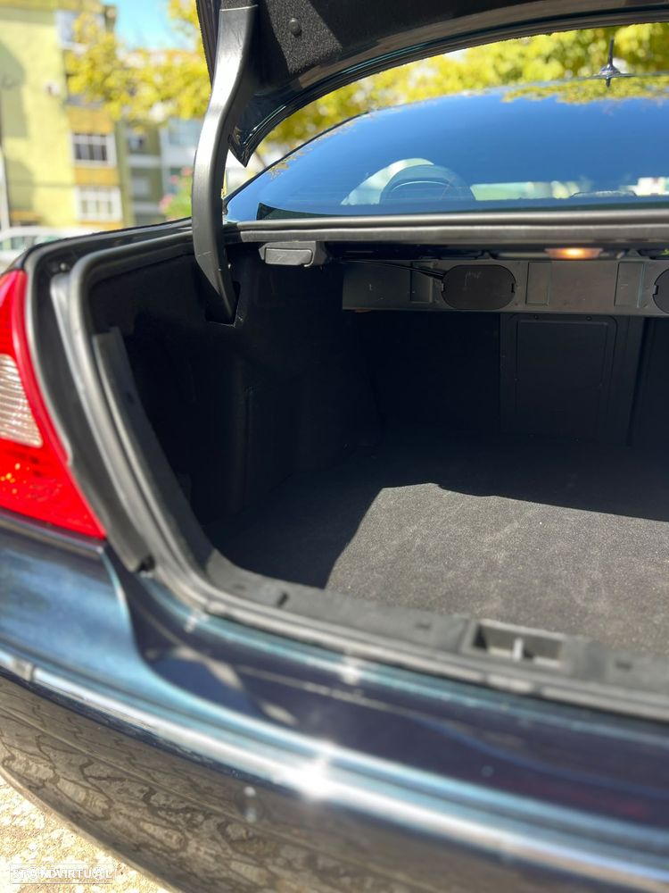 Mercedes-Benz CLK 220 CDi Avantgarde Aut. - 12