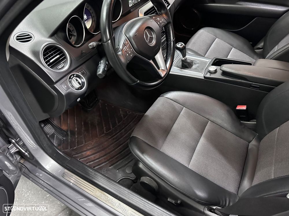 Mercedes-Benz C 220 d Avantgarde - 16