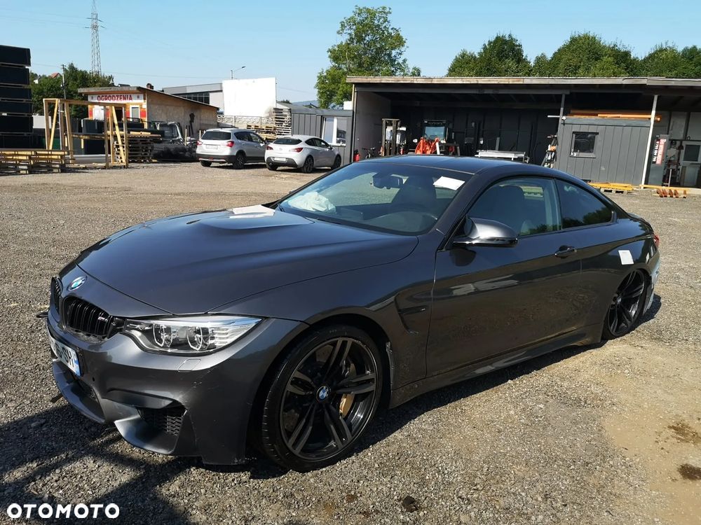 BMW M4 - 1