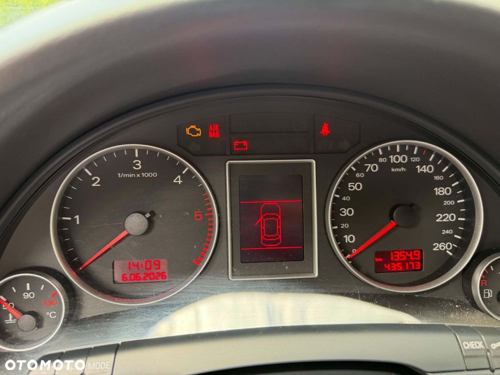 Audi A4 Avant - 6