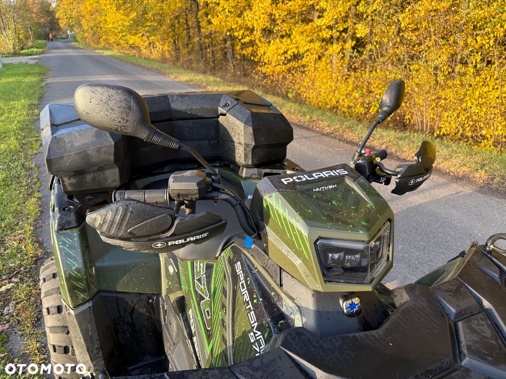 Polaris Sportsman - 12
