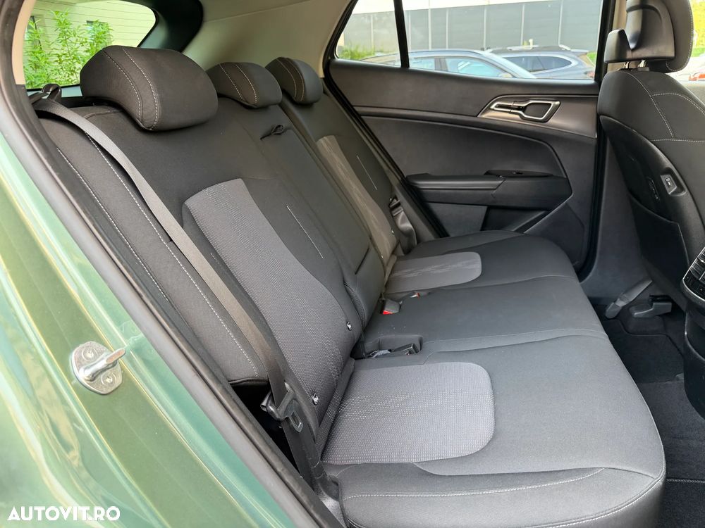 Kia Sportage 1.6 T-GDI HEV 6AT 4x2 Style - 22
