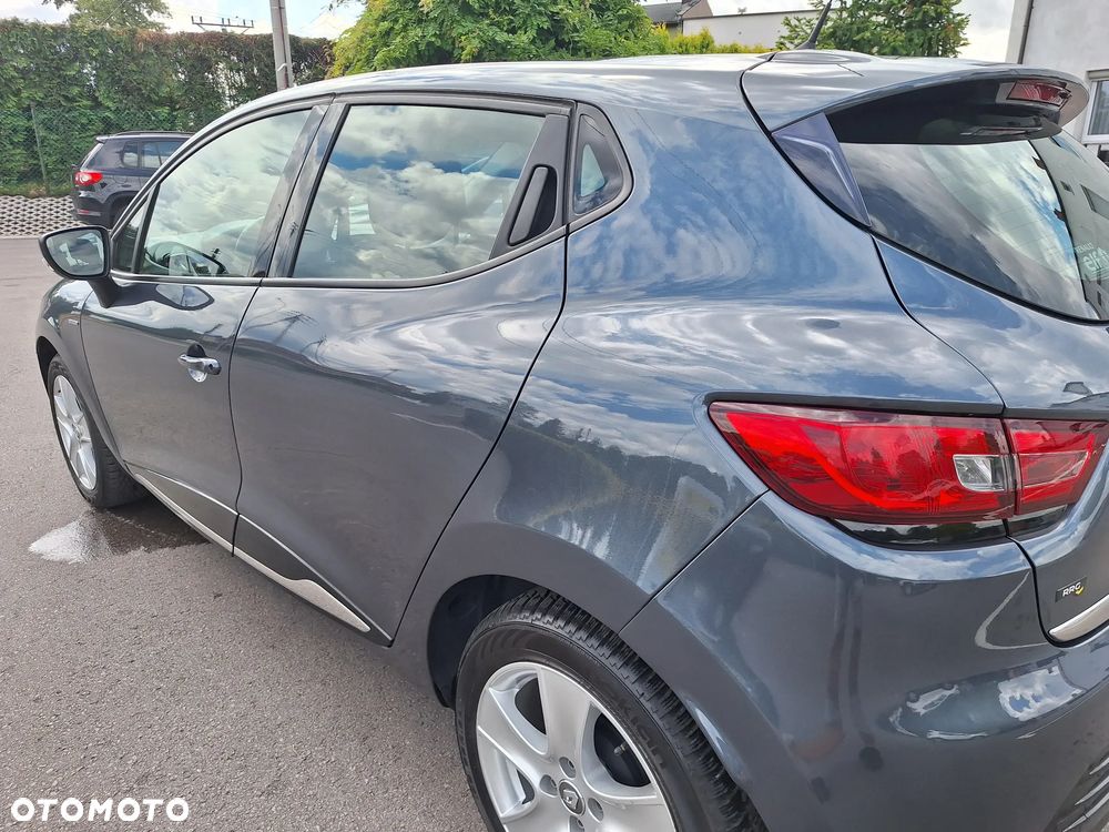 Renault Clio 0.9 Energy TCe Limited EU6 - 11