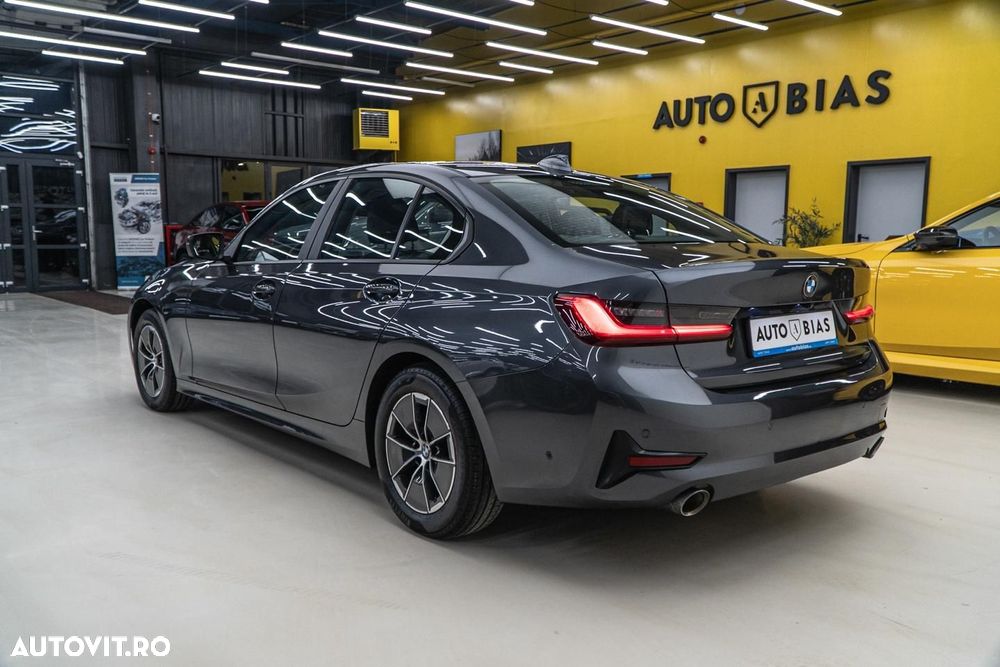 BMW Seria 3 320i Aut. Sport Line - 5