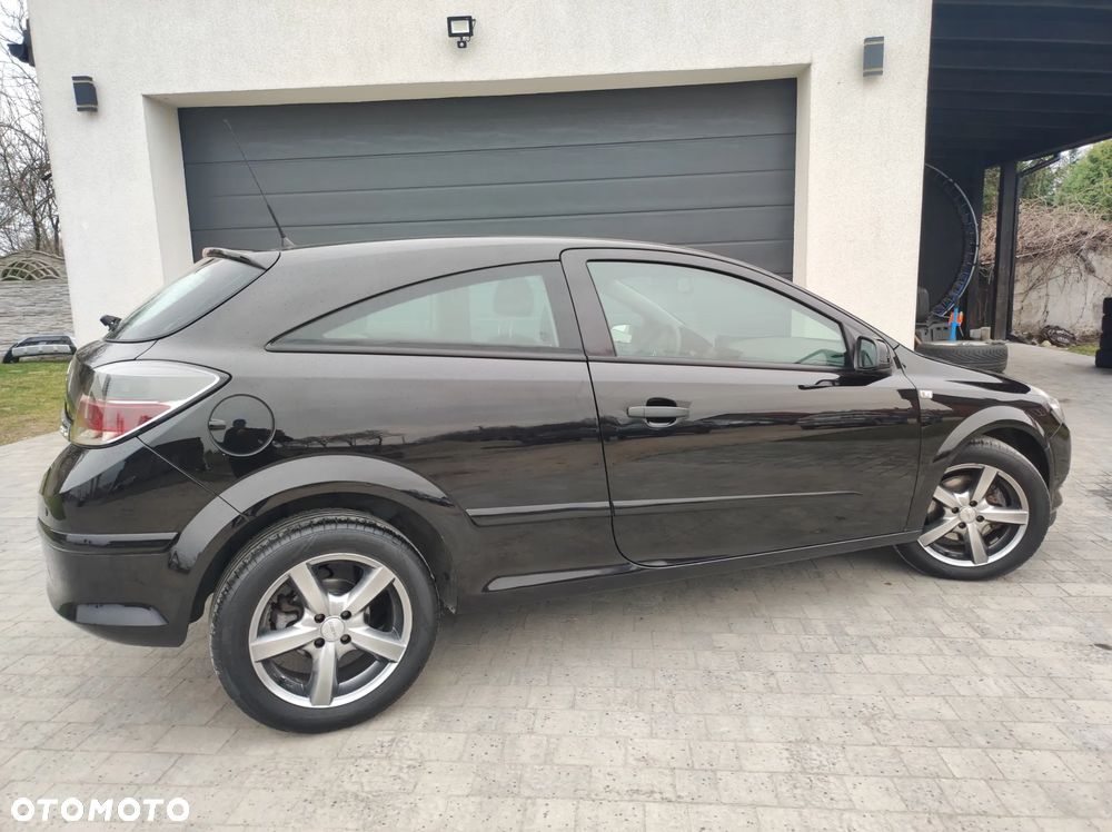 Opel Astra 1.4 GL - 4