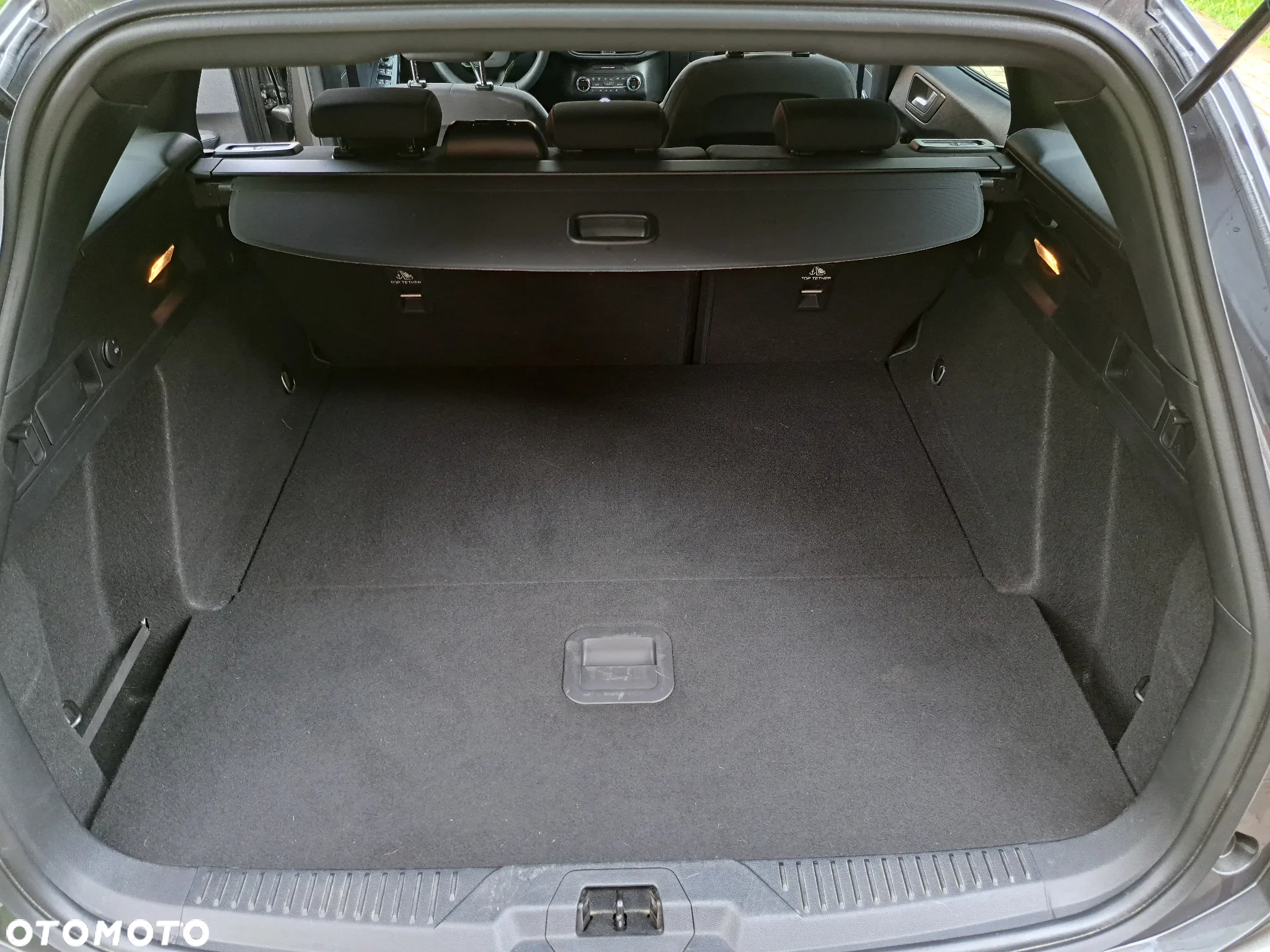 Ford Focus 1.0 EcoBoost Hybrid ST-LINE - 20