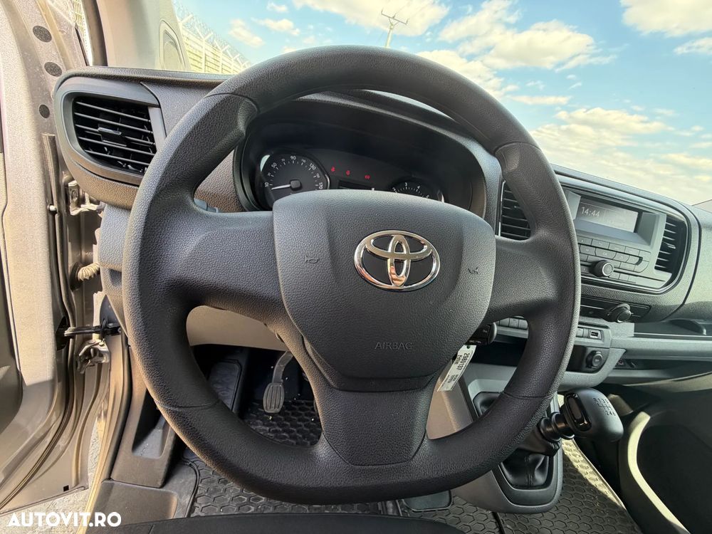 Toyota Proace - 24