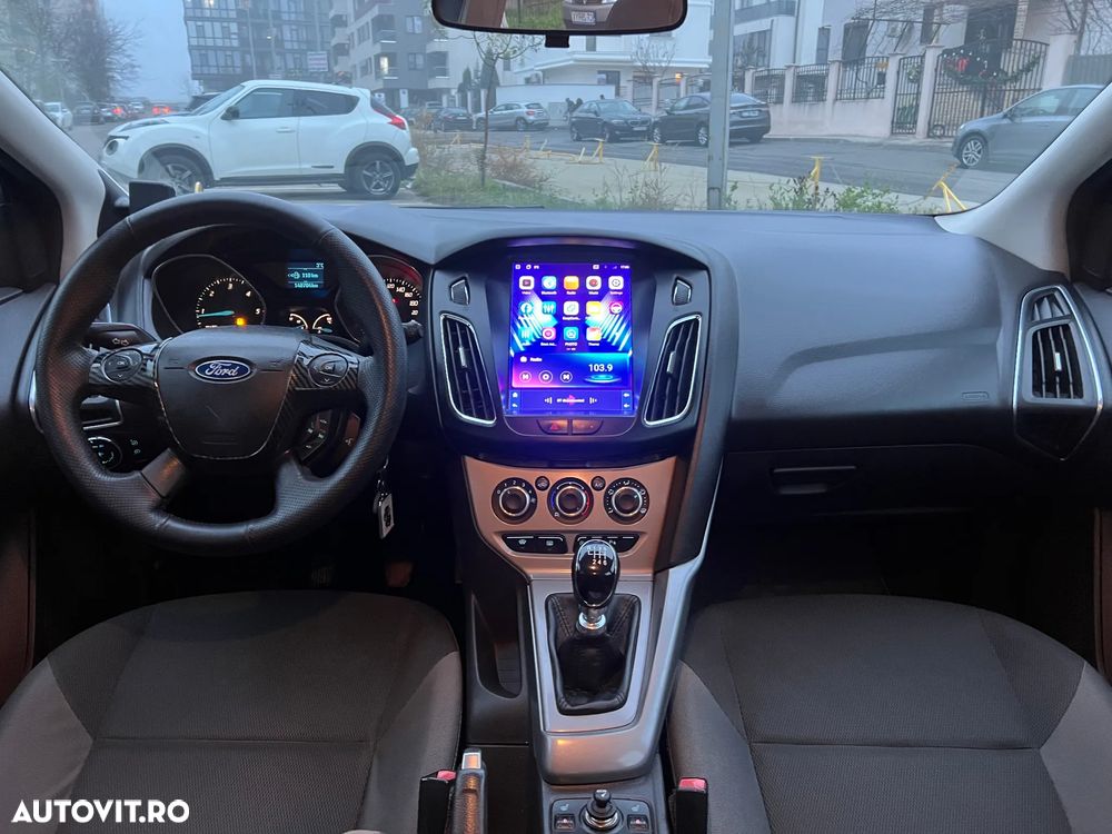 Ford Focus 1.6 TDCI DPF Titanium - 26