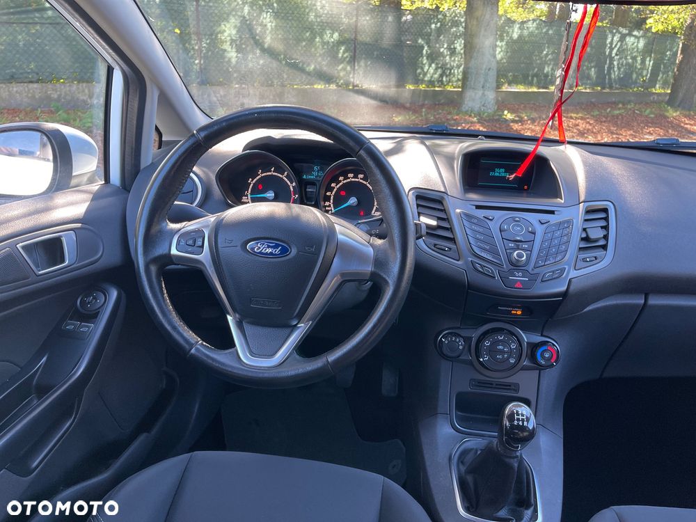 Ford Fiesta 1.25 Titanium - 22
