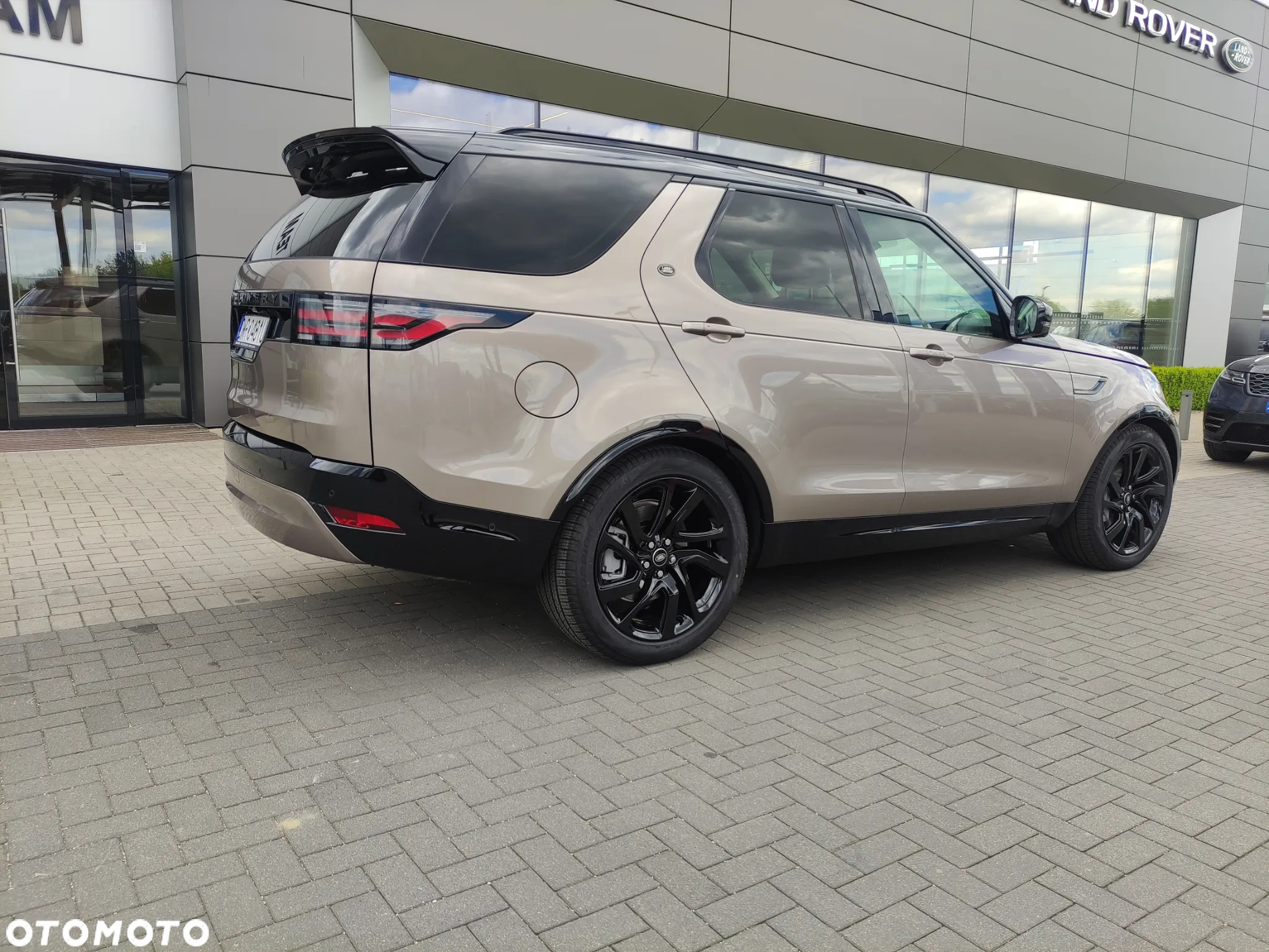 Land Rover Discovery - 7