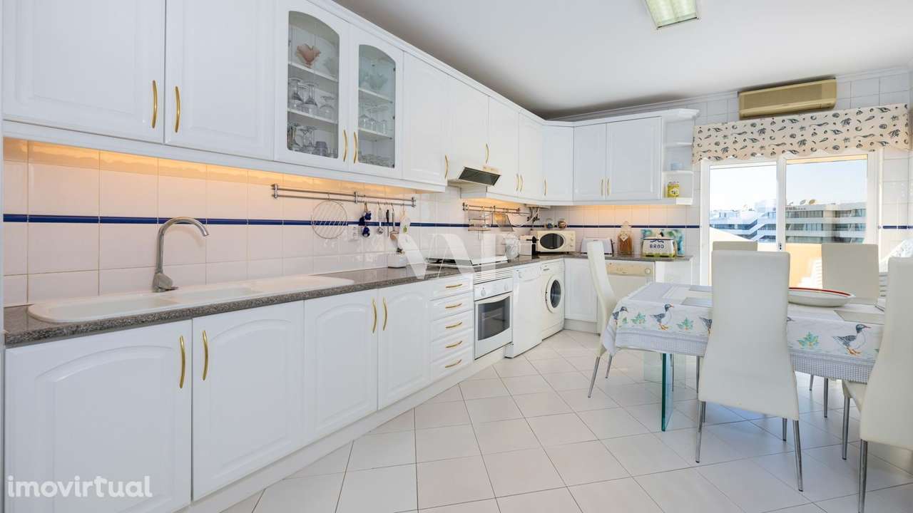 Apartamento T4 de Luxo com Terraço Panorâmico e Vista Mar em Vilamoura - Grande imagem: 3/36