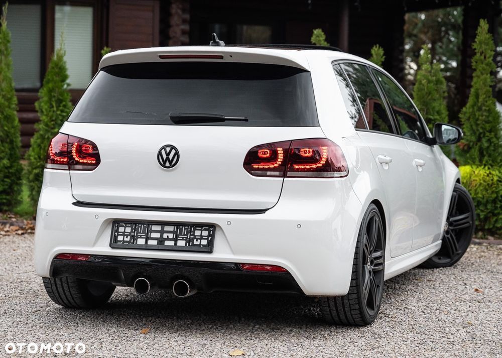 Volkswagen Golf 2.0 R DSG - 12