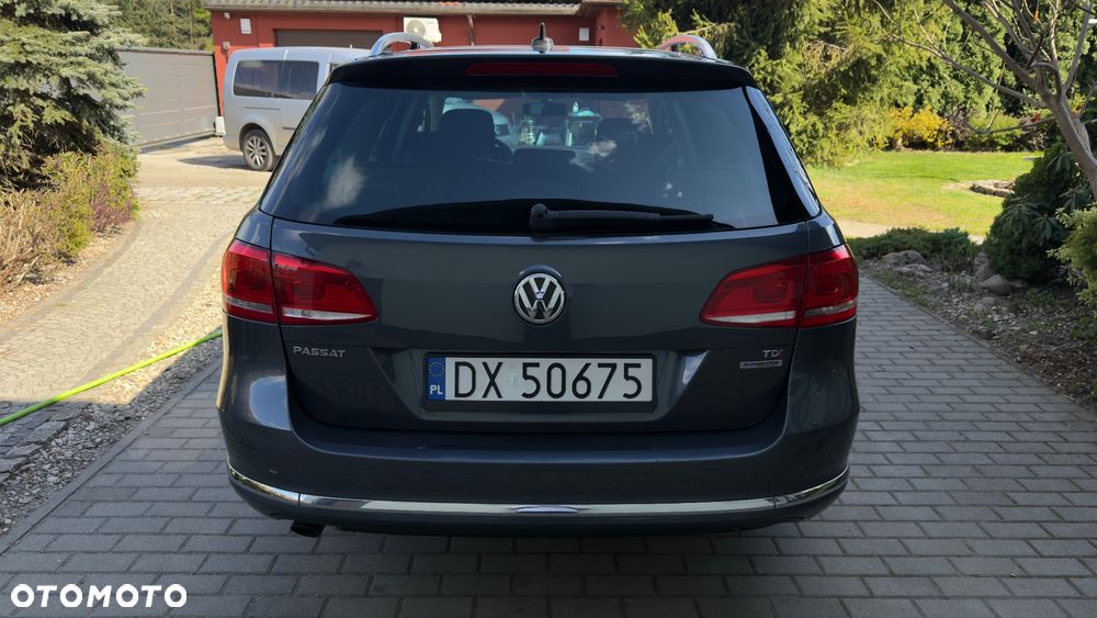 Volkswagen Passat 1.6 TDI BlueMotion Technology Comfortline - 5