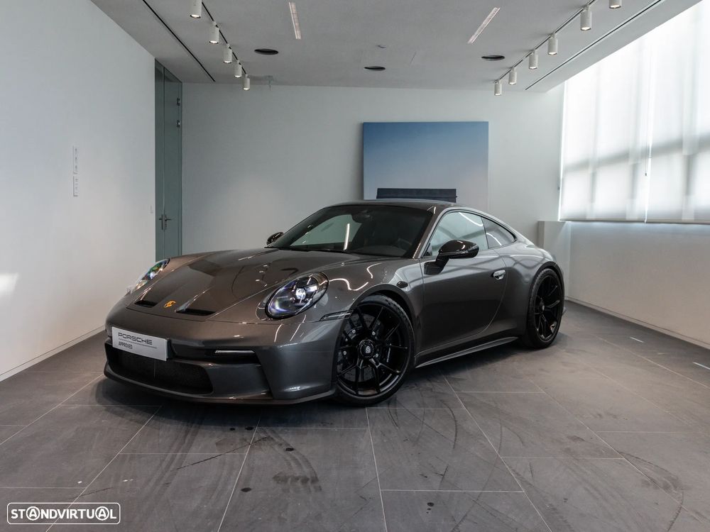 Porsche 911 (992) - 6