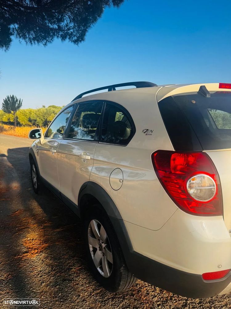 Chevrolet Captiva 2.0 VCDi Seven Extreme 7L - 8