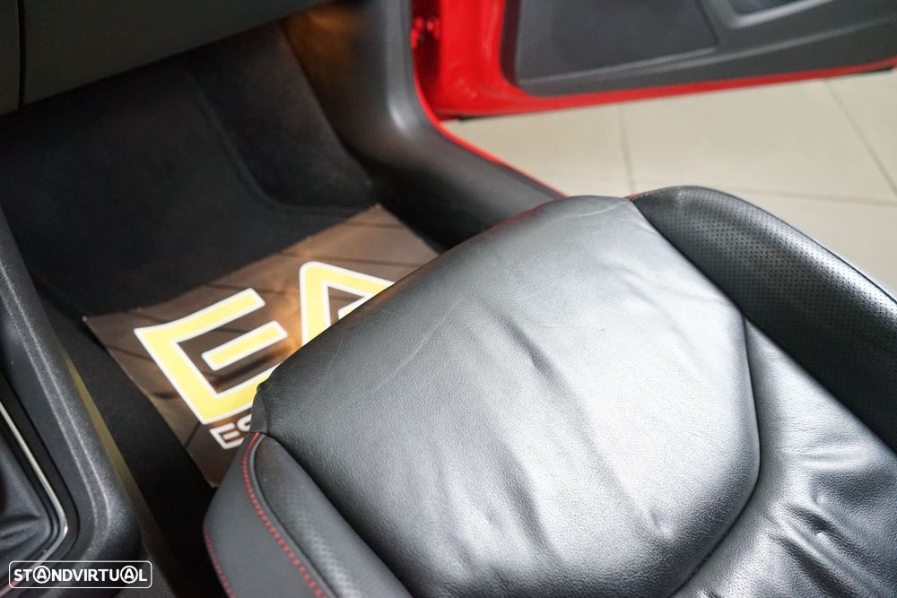 SEAT Leon ST 2.0 TDI S&S DSG FR - 35