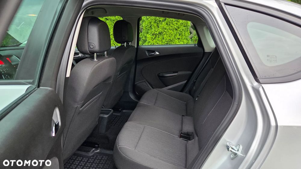 Opel Astra 1.4 T Active EU6 - 12
