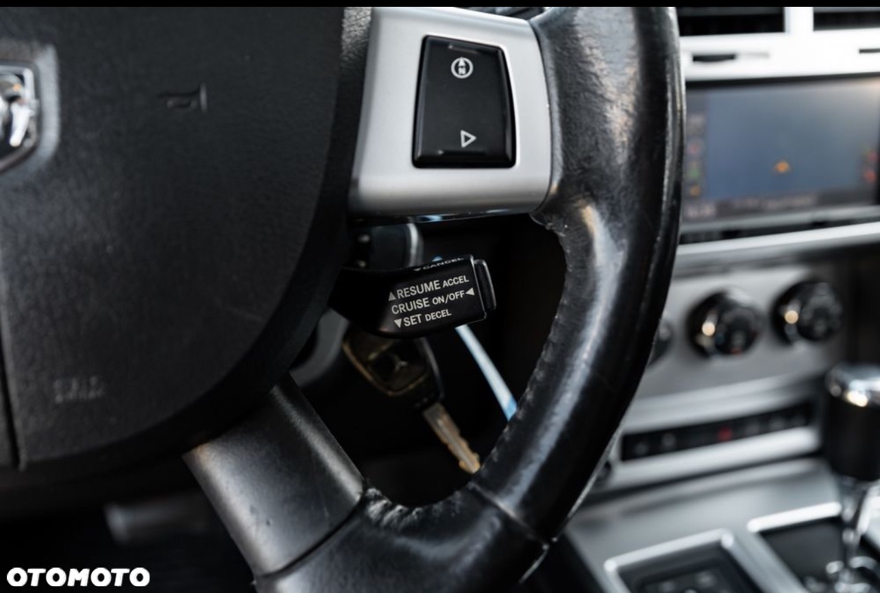 Dodge Nitro 4.0 V6 RT - 27