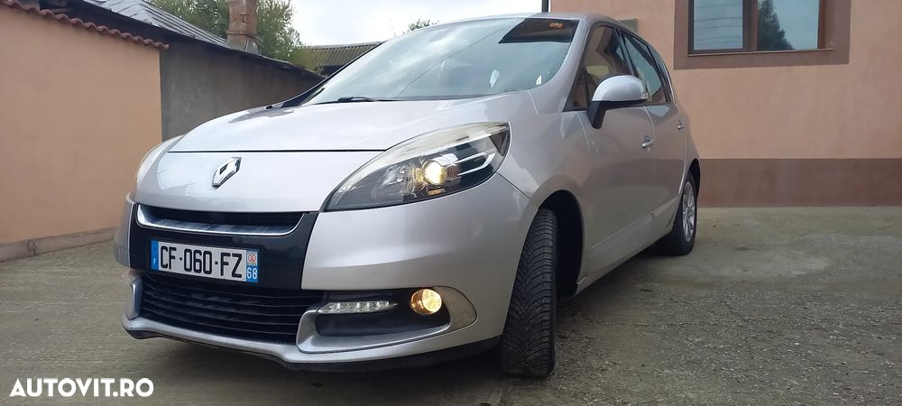 Renault Scenic - 3