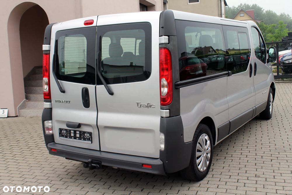 Renault Trafic Passenger L2H1 Expression - 4