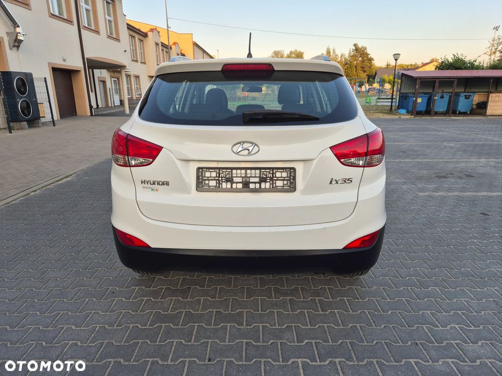 Hyundai ix35 1.6 2WD Fifa World Cup Edition - 5