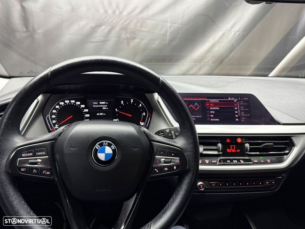 BMW 116 d Corporate Edition Auto - 12